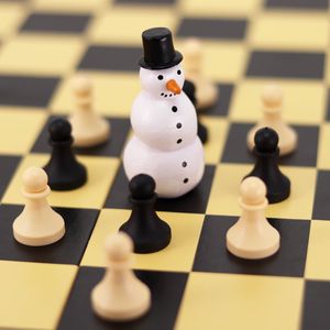 Preview wallpaper chess, snowman, figures, pawns, chess board, game
