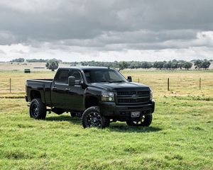 Preview wallpaper chevrolet, avalanche, black, side view