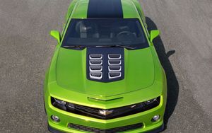 Preview wallpaper chevrolet camaro, cars, car, green, top view