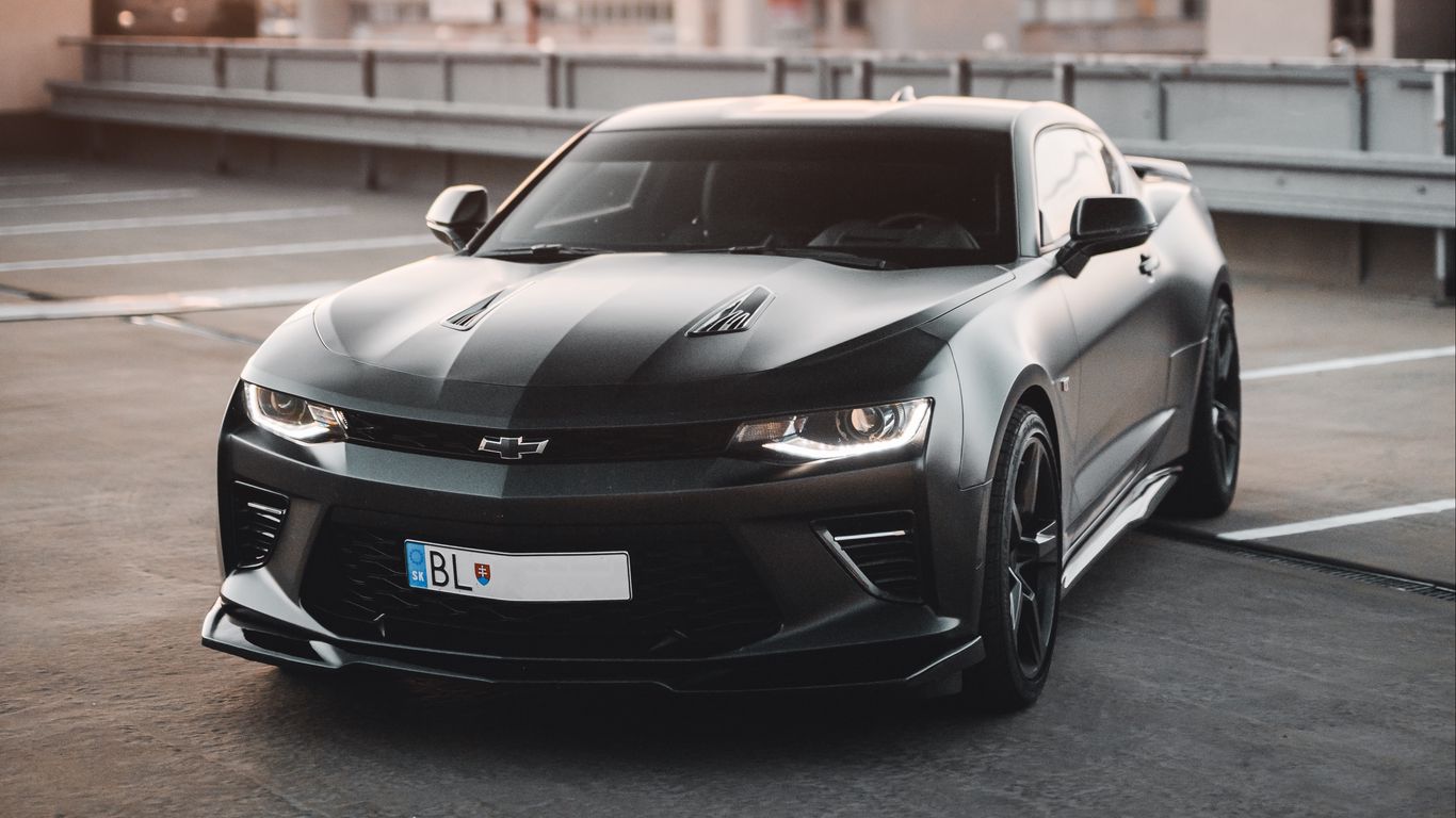 Download wallpaper 1366x768 chevrolet camaro, chevrolet, car, black ...