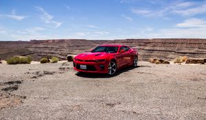 Preview wallpaper chevrolet camaro, chevrolet, car, red, canyon