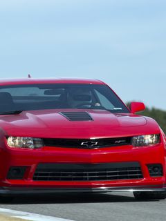 Download wallpaper 240x320 chevrolet, camaro, z28 old mobile, cell phone,  smartphone hd background