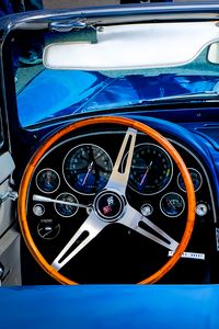 Preview wallpaper chevrolet corvette, chevrolet, car, steering wheel, blue