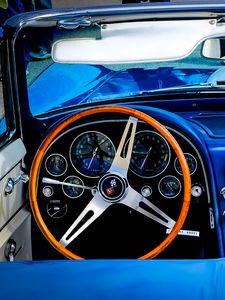 Preview wallpaper chevrolet corvette, chevrolet, car, steering wheel, blue