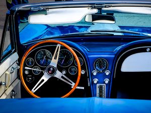 Preview wallpaper chevrolet corvette, chevrolet, car, steering wheel, blue