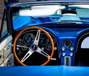 Preview wallpaper chevrolet corvette, chevrolet, car, steering wheel, blue