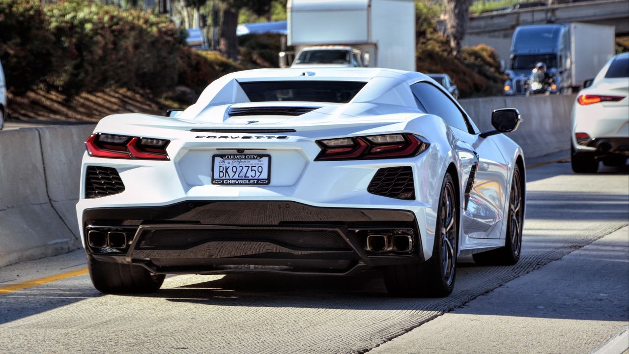 Wallpaper chevrolet corvette, chevrolet, car, white, parking