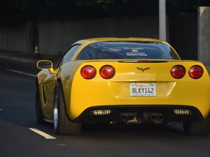 Preview wallpaper chevrolet corvette, chevrolet, car, yellow, road