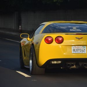 Preview wallpaper chevrolet corvette, chevrolet, car, yellow, road