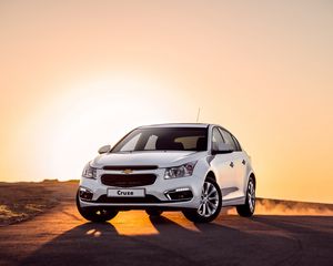 Preview wallpaper chevrolet, cruze, hatchback, za-spec, j300