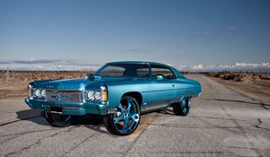 Preview wallpaper chevrolet, impala, 1971, blue, side view