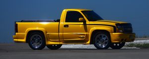 Preview wallpaper chevrolet silverado, chevrolet, car, yellow, pickup