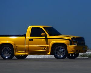 Preview wallpaper chevrolet silverado, chevrolet, car, yellow, pickup