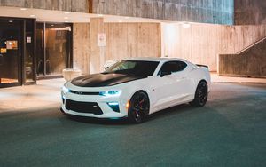 Preview wallpaper chevrolet, sports car, car, side view, white