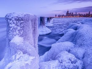 Preview wallpaper chicago, night city, winter, ice, frost