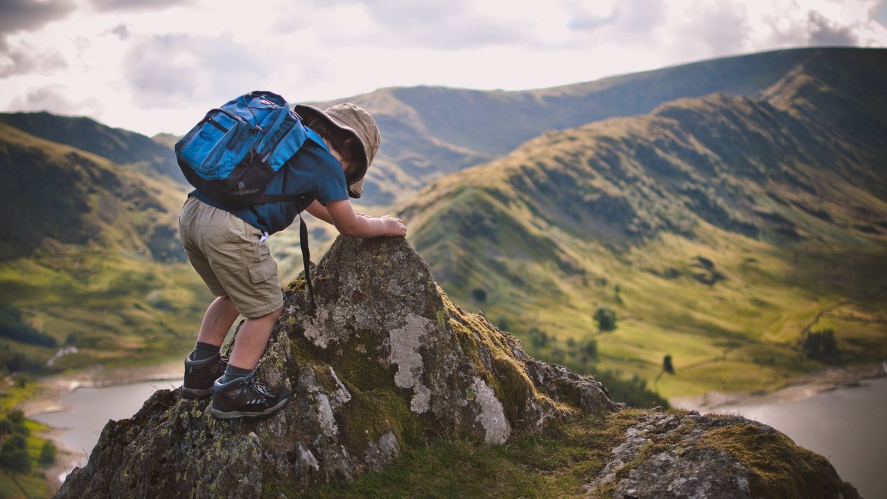 Wallpaper child, backpack, mountains, travel, nature