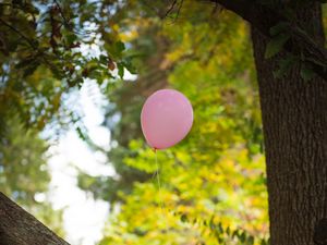 Preview wallpaper child, balloon, dress, holiday, tree