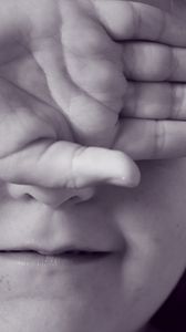 Preview wallpaper child, face, hand