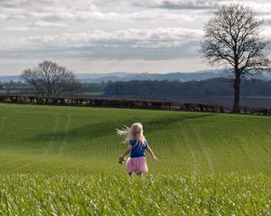 Preview wallpaper child, field, grass, trees