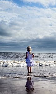 Preview wallpaper child, girl, beach, sea, waves