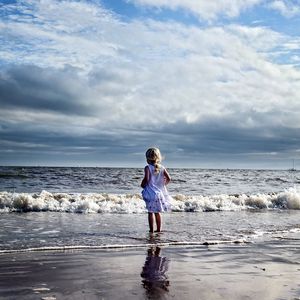 Preview wallpaper child, girl, beach, sea, waves