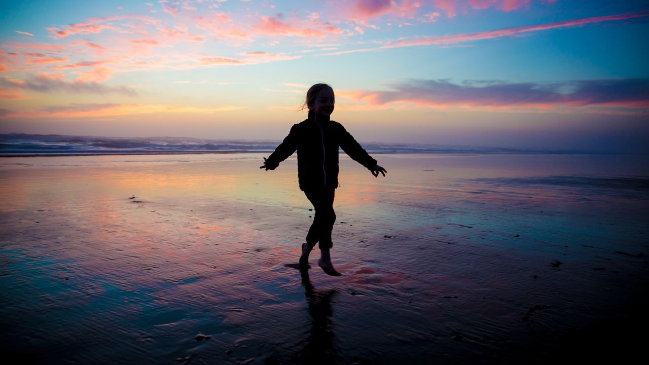 Wallpaper child, happiness, sea, sunset