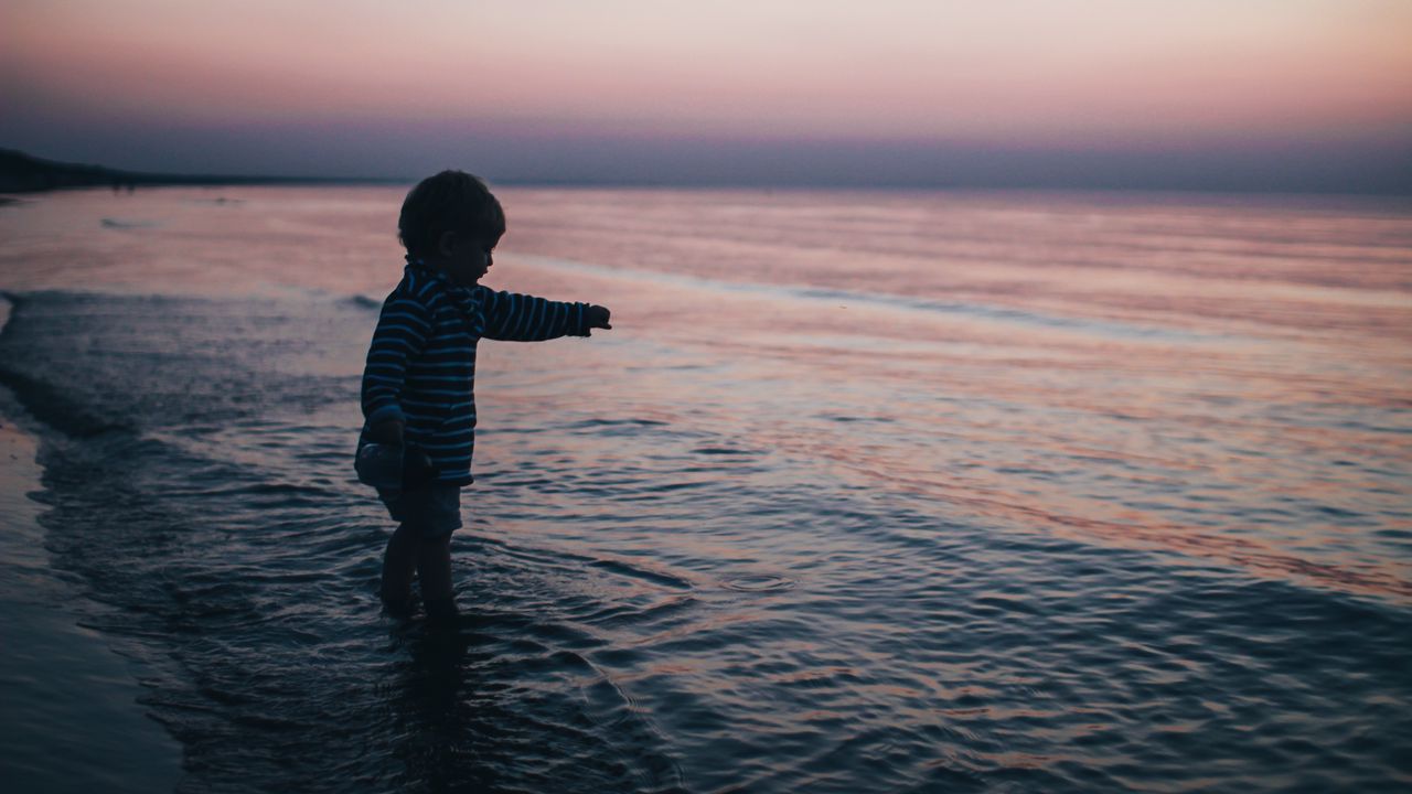 Wallpaper Child, Kid, Childhood, Sea, Sunset Hd, Picture, Image