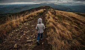 Preview wallpaper child, mountains, walk