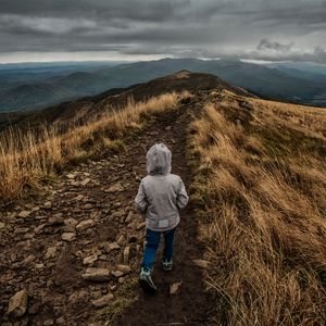 Preview wallpaper child, mountains, walk