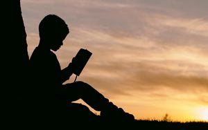 Preview wallpaper child, silhouette, book, sunset