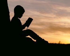 Preview wallpaper child, silhouette, book, sunset