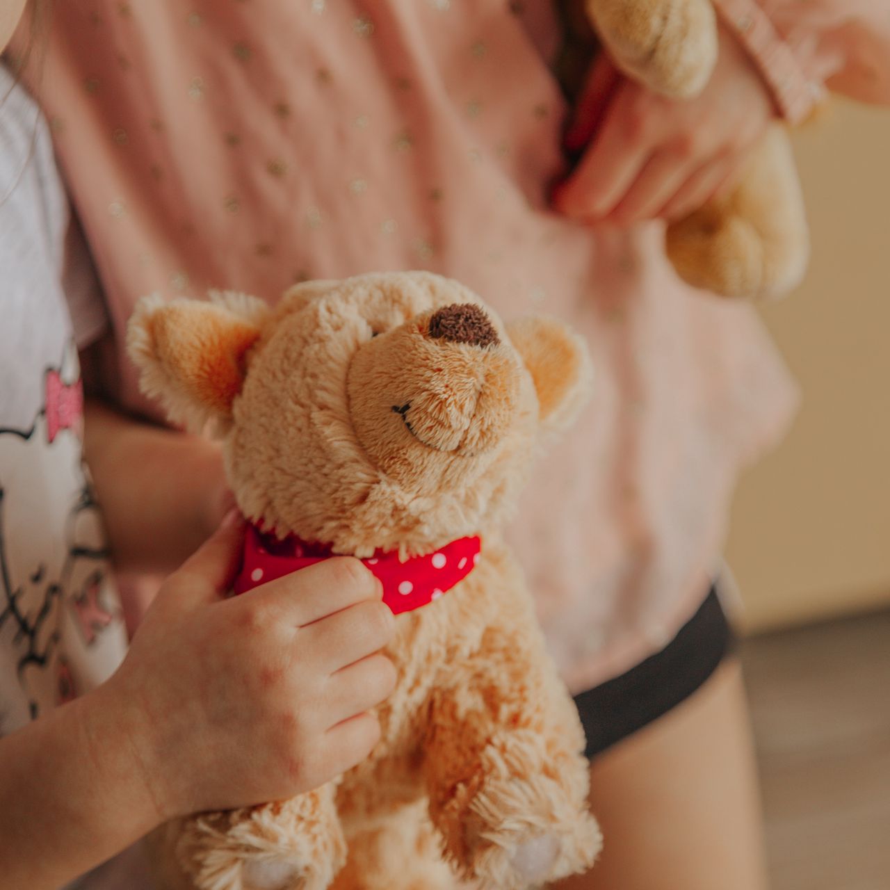 1280x1280 Wallpaper children, childhood, toys