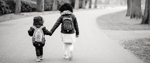 Preview wallpaper children, path, bw, schoolchildren, backpacks