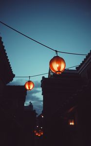 Preview wallpaper chinese lanterns, night, buildings, sky