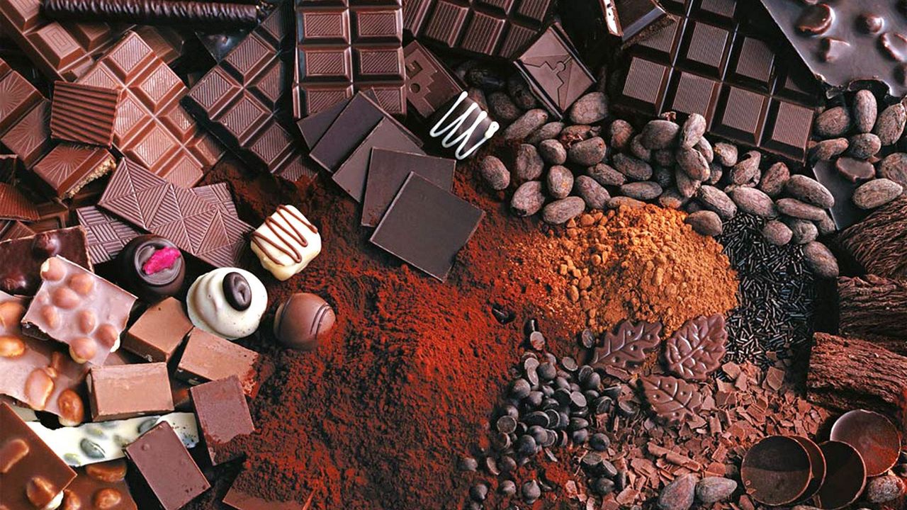 Download wallpaper 1280x720 chocolate, allsorts, sweet, nuts ...