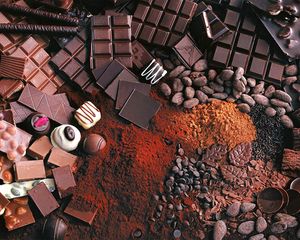 Preview wallpaper chocolate, allsorts, sweet, nuts, cocoa