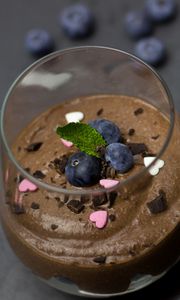 Preview wallpaper chocolate, blueberries, dessert