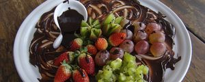 Preview wallpaper chocolate, strawberry, kiwi, grapes, dish, dessert