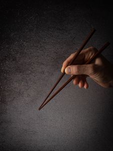 Preview wallpaper chopsticks, hand, fingers
