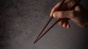 Preview wallpaper chopsticks, hand, fingers