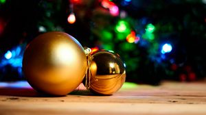Preview wallpaper christmas balls, decorations, lights, gold, new year, christmas
