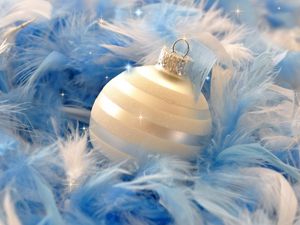 Preview wallpaper christmas decorations, ball, feathers, blue, close-up