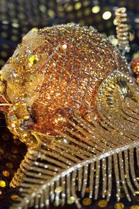Preview wallpaper christmas decorations, ball, pen, gold, sequins, exclusive, close-up