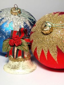 Preview wallpaper christmas decorations, balloons, couple, bell, holiday, attributes