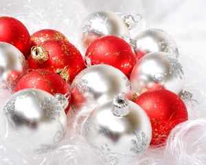 Preview wallpaper christmas decorations, balloons, different, bright, sparkles