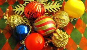Preview wallpaper christmas decorations, balloons, diversity, snowflake