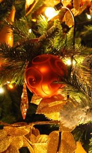 Preview wallpaper christmas decorations, balloons, garlands, ornaments, holiday, tree