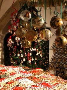 Preview wallpaper christmas decorations, balloons, many, trees, holiday, new year