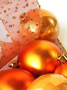 Preview wallpaper christmas decorations, balloons, ribbon, gold, close-up