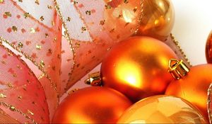 Preview wallpaper christmas decorations, balloons, ribbon, gold, close-up